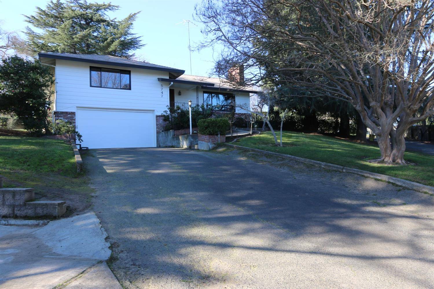 5747 Mariposa AVE, Citrus Heights, CA 95610