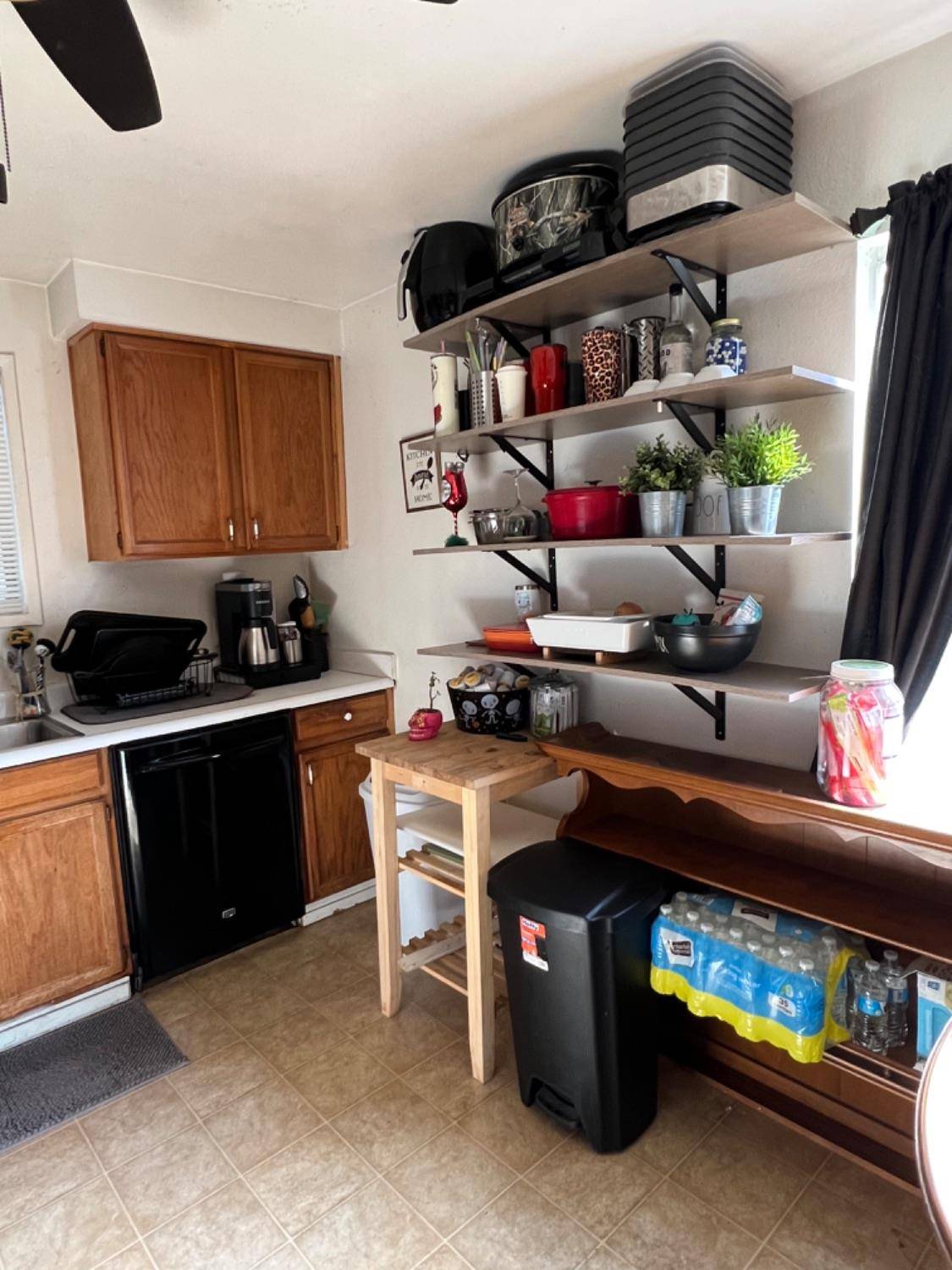 Roseville, CA 95678,831 Shearer ST
