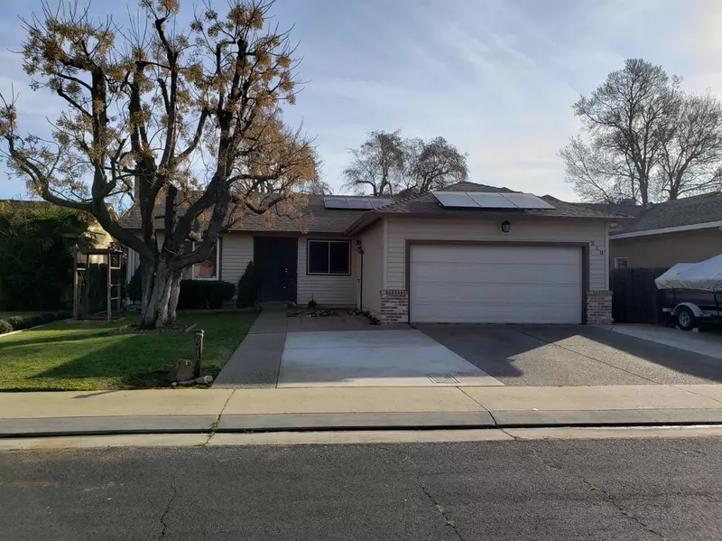 310 Rainier DR, Lodi, CA 95242