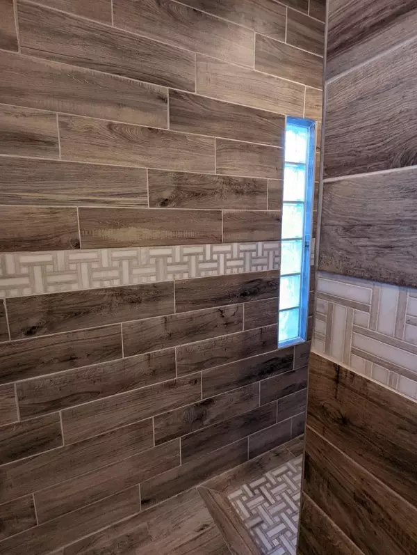 Chowchilla, CA 93610,612 Orange