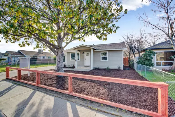 Sacramento, CA 95820,3318 20th AVE