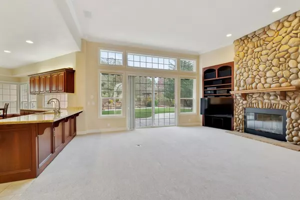 El Dorado Hills, CA 95762,632 Shoreline Pointe