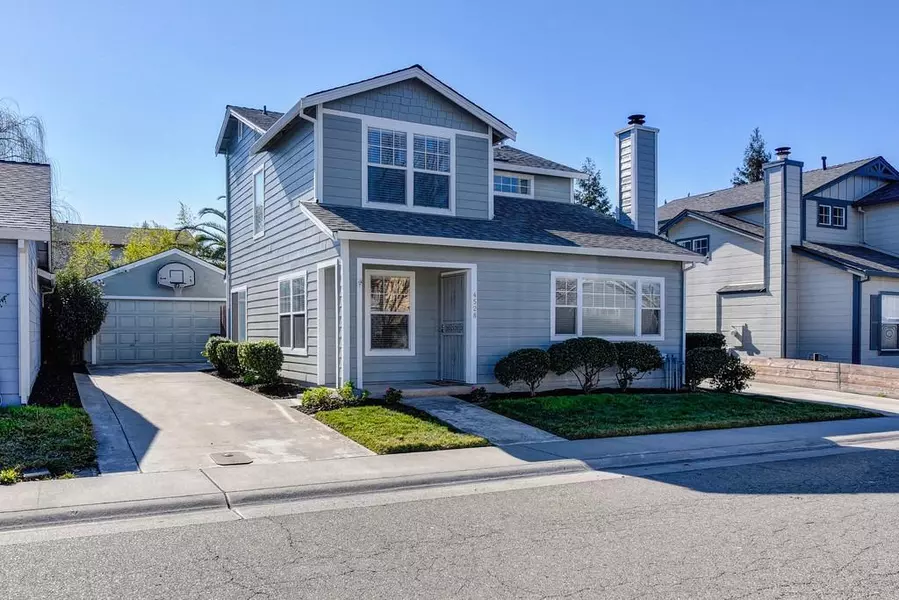 4528 Courtyard WAY, Antelope, CA 95843