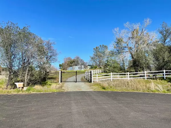 Browns Valley, CA 95918,9309 Fred CIR