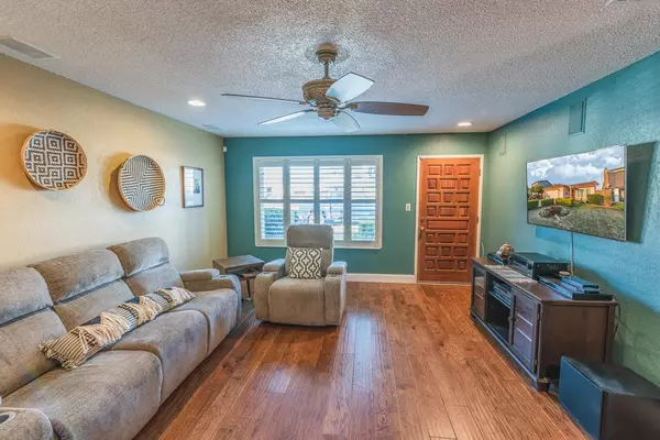 Manteca, CA 95336,477 Ribier CT