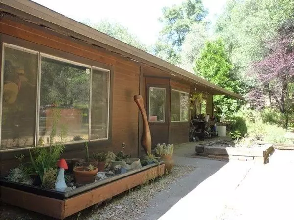 15 Lower Gulch RD, Oroville, CA 95965