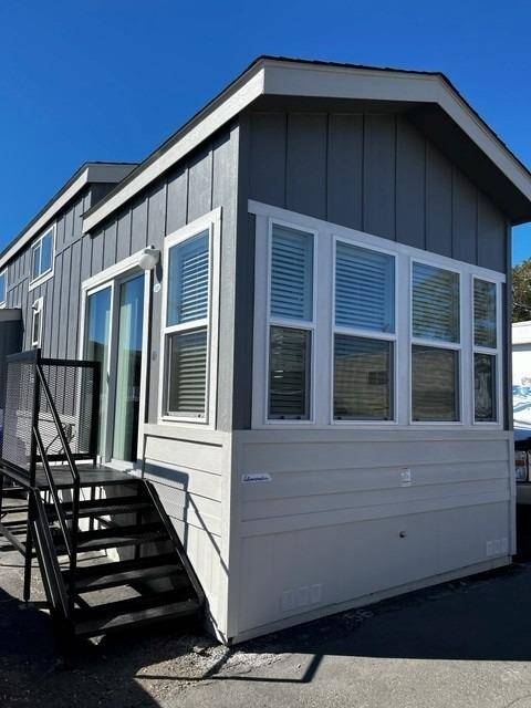 2425 church Ln #56, San Pablo, CA 94806