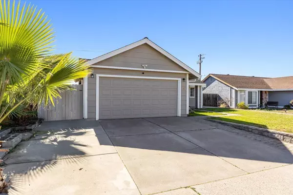 Antelope, CA 95843,5324 Vichy CIR