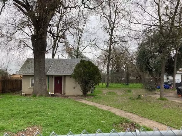 2740 American AVE, Sacramento, CA 95833