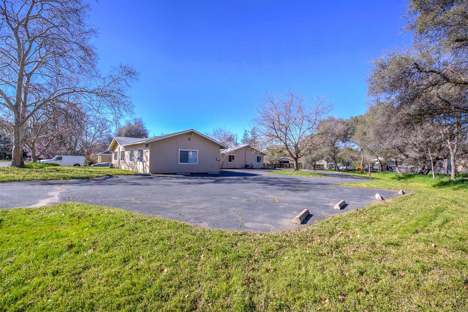 Loomis, CA 95650,5795 Saunders AVE