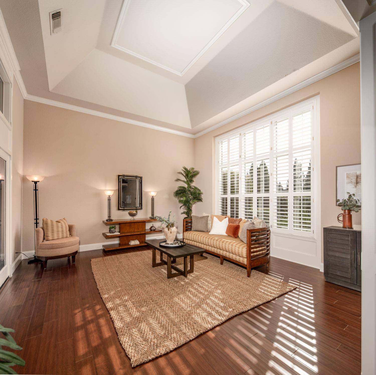 Folsom, CA 95630,106 Englehart DR
