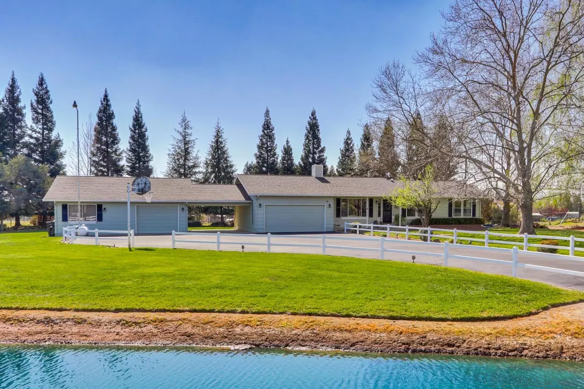 Wilton, CA 95693,9600 Montevideo