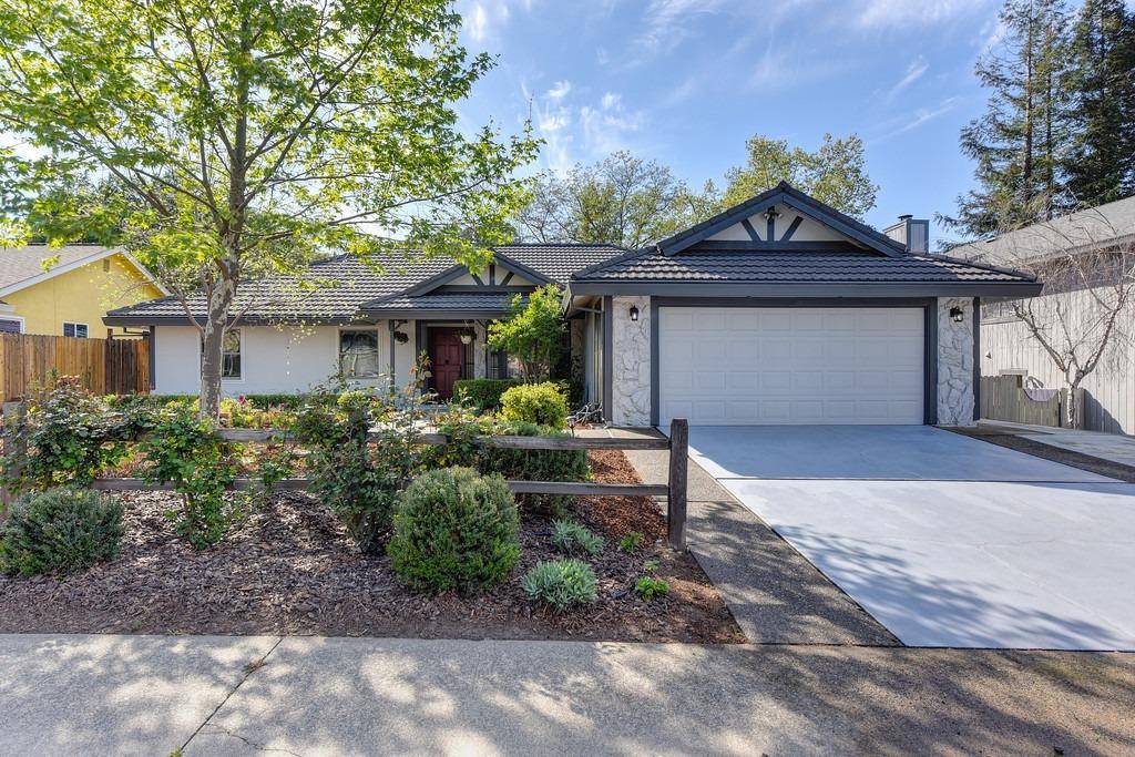 7433 WALNUT RD, Fair Oaks, CA 95628