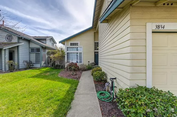 Antelope, CA 95843,3834 Hunters Glen PL