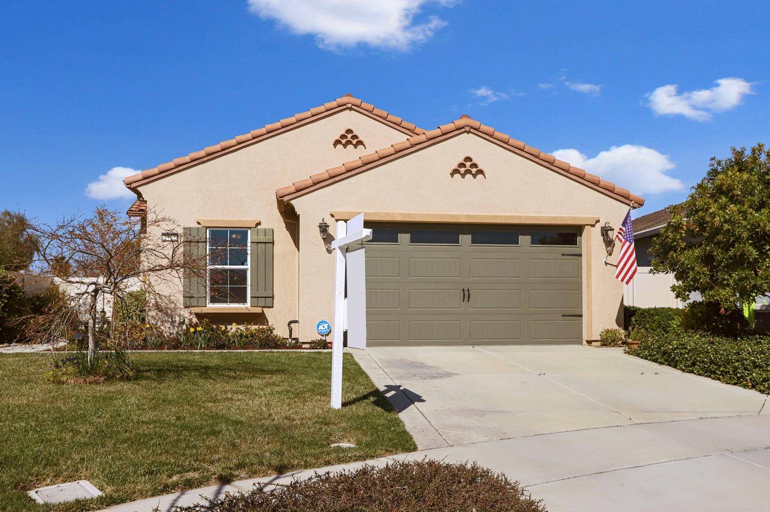 2792 Roseberry AVE, Manteca, CA 95336