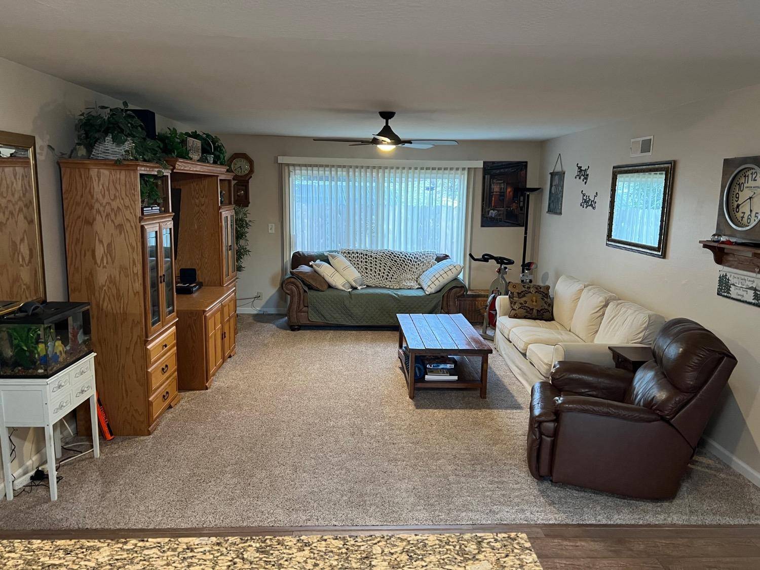 Yuba City, CA 95991,527 Benton DR