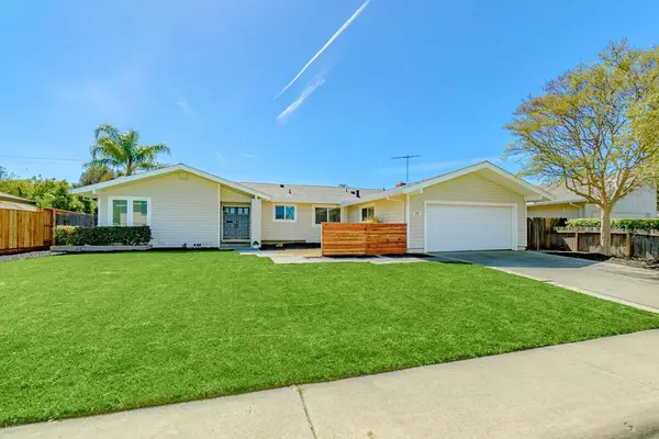 212 Monte Vista DR,  Woodland,  CA 95695
