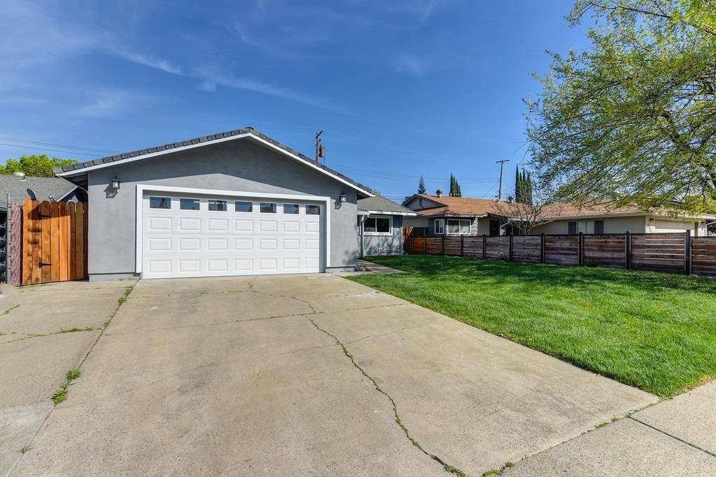 Carmichael, CA 95608,5916 Marlin CIR