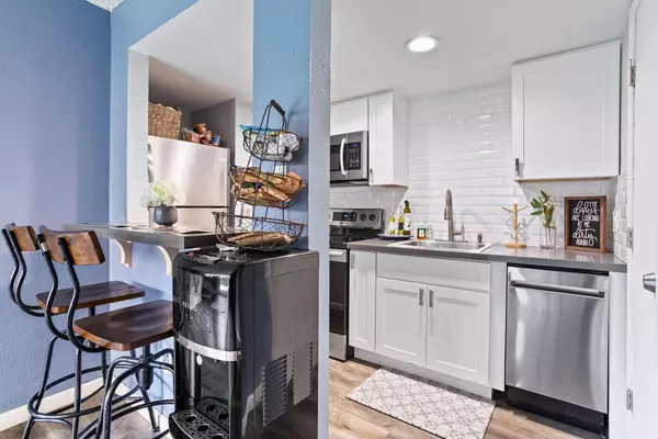 3701 Colonial DR #31, Modesto, CA 95356