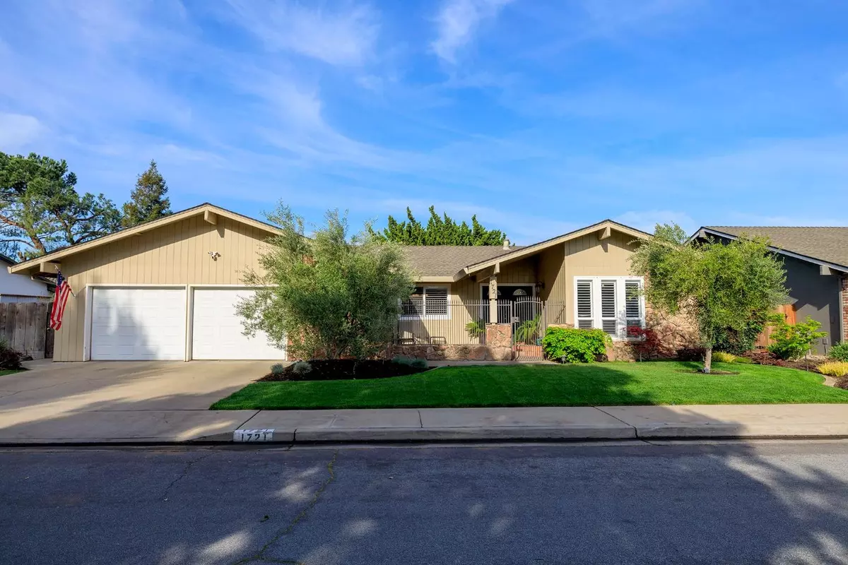 Turlock, CA 95382,1721 Smith DR