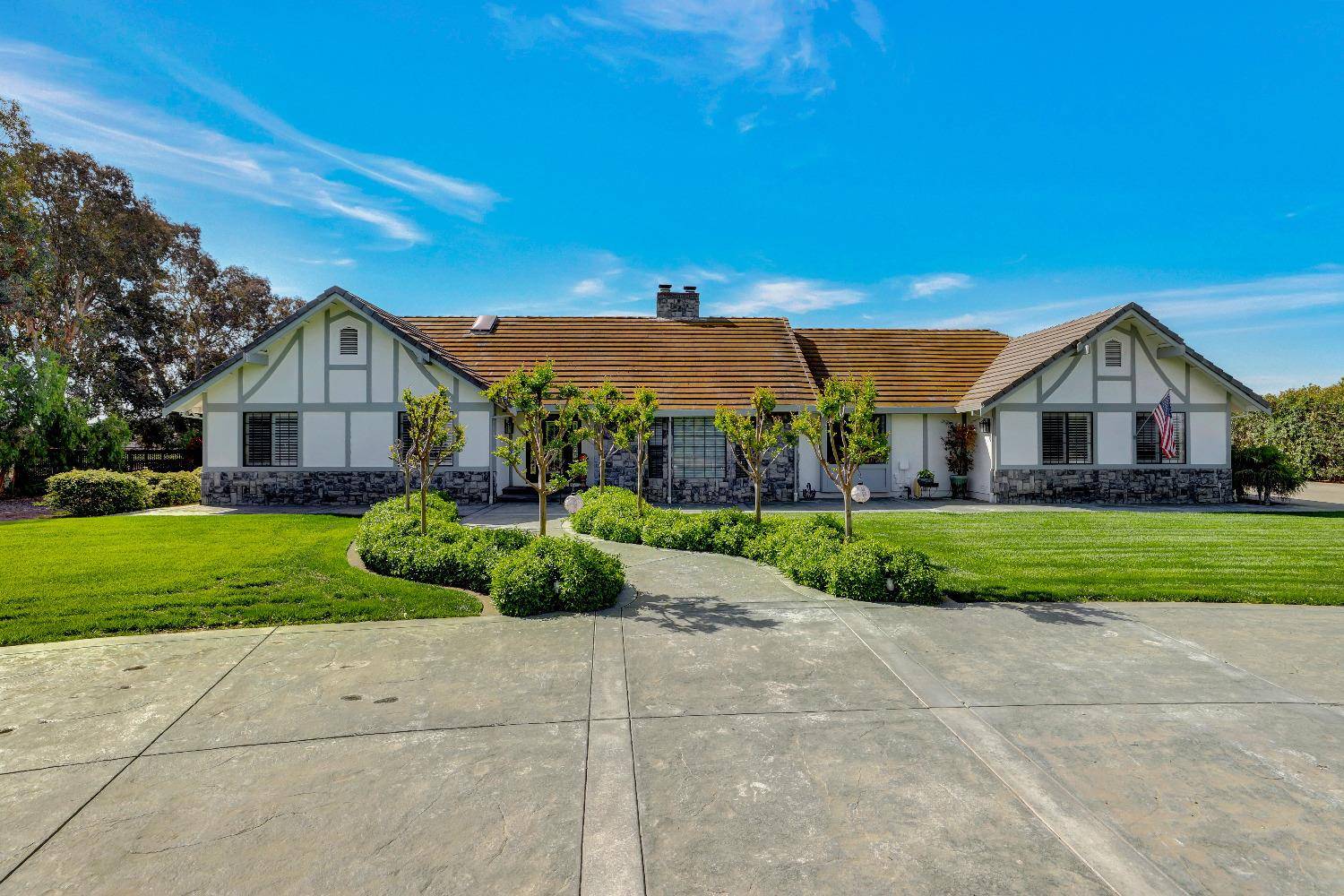 12260 W Valpico RD, Tracy, CA 95377