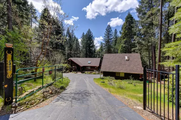 2400 Lucky Mine RD, Pollock Pines, CA 95726