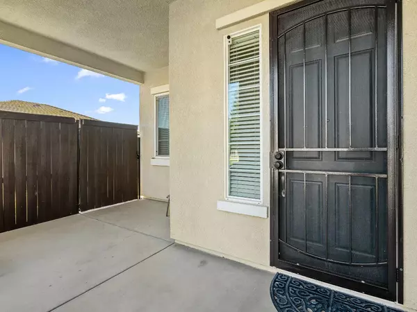 Galt, CA 95632,432 Geranium CIR