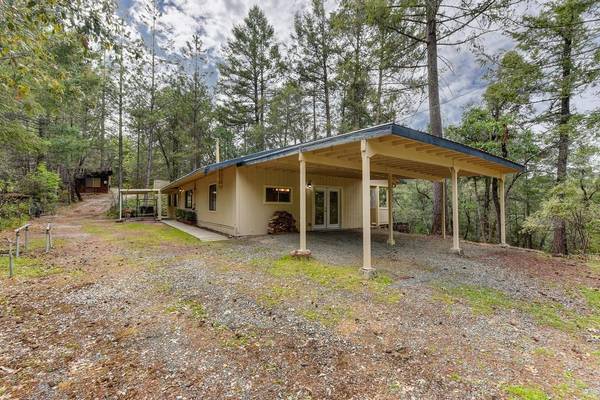 580 Ridgeback LN, Colfax, CA 95713