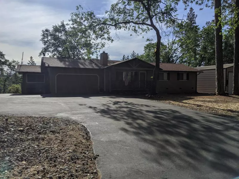 5967 Silverleaf DR, Foresthill, CA 95631