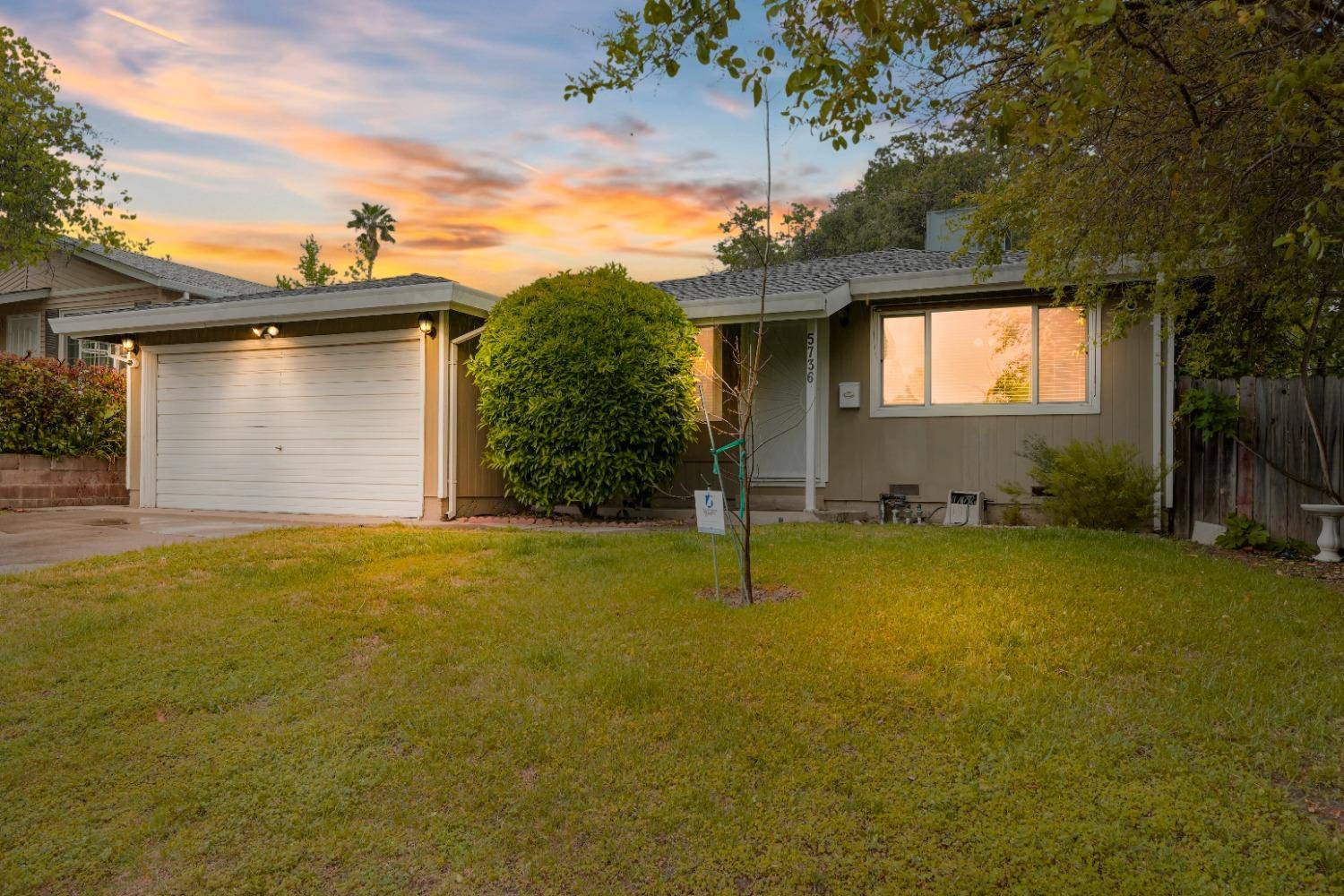 5736 Ensign ST, Fair Oaks, CA 95628