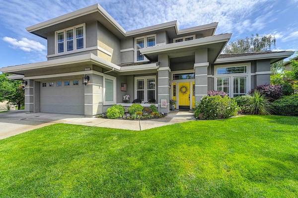 2252 Bel Air LN, Roseville, CA 95678