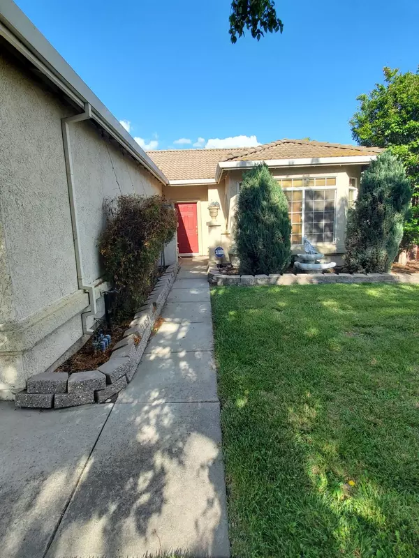 Stockton, CA 95212,2526 Blossom CIR