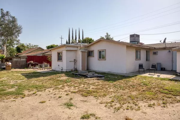 Manteca, CA 95337,250 N Airport WAY