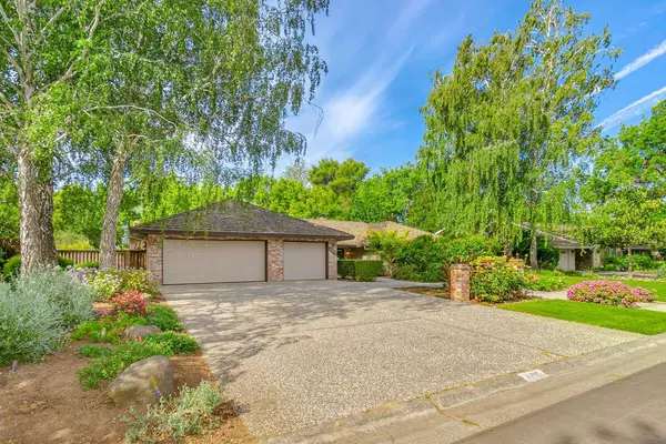 El Macero, CA 95618,44915 N El Macero DR