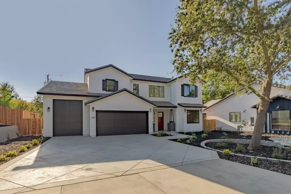 5215 Spruce Goose LN, Fair Oaks, CA 95628