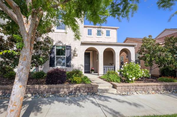 3129 Village Center DR, Roseville, CA 95747