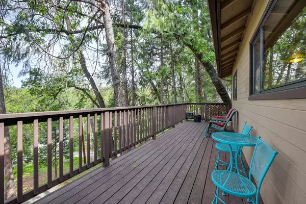 12475 Francis DR, Grass Valley, CA 95949