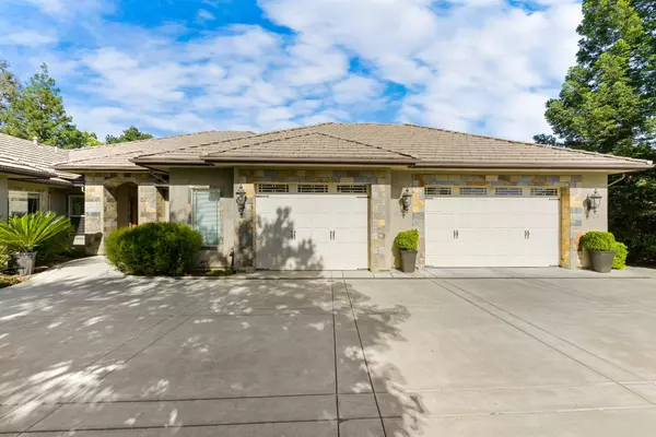 Sacramento, CA 95841,4722 Mohamed Oaks CT