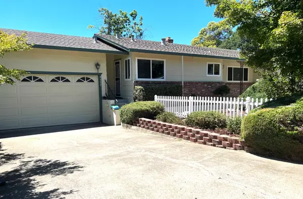 8133 Peerless AVE, Orangevale, CA 95662