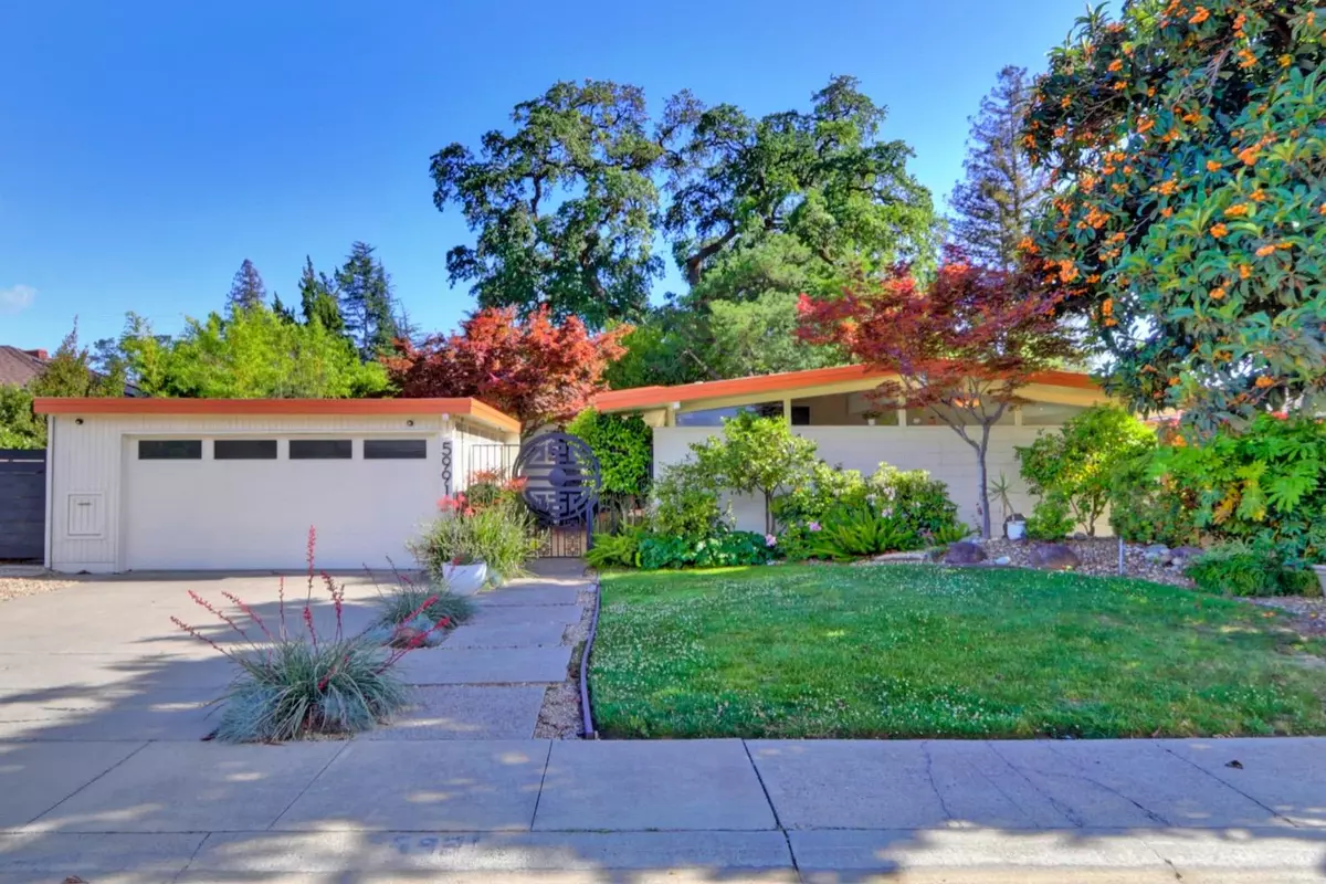 Sacramento, CA 95822,5991 Wymore WAY