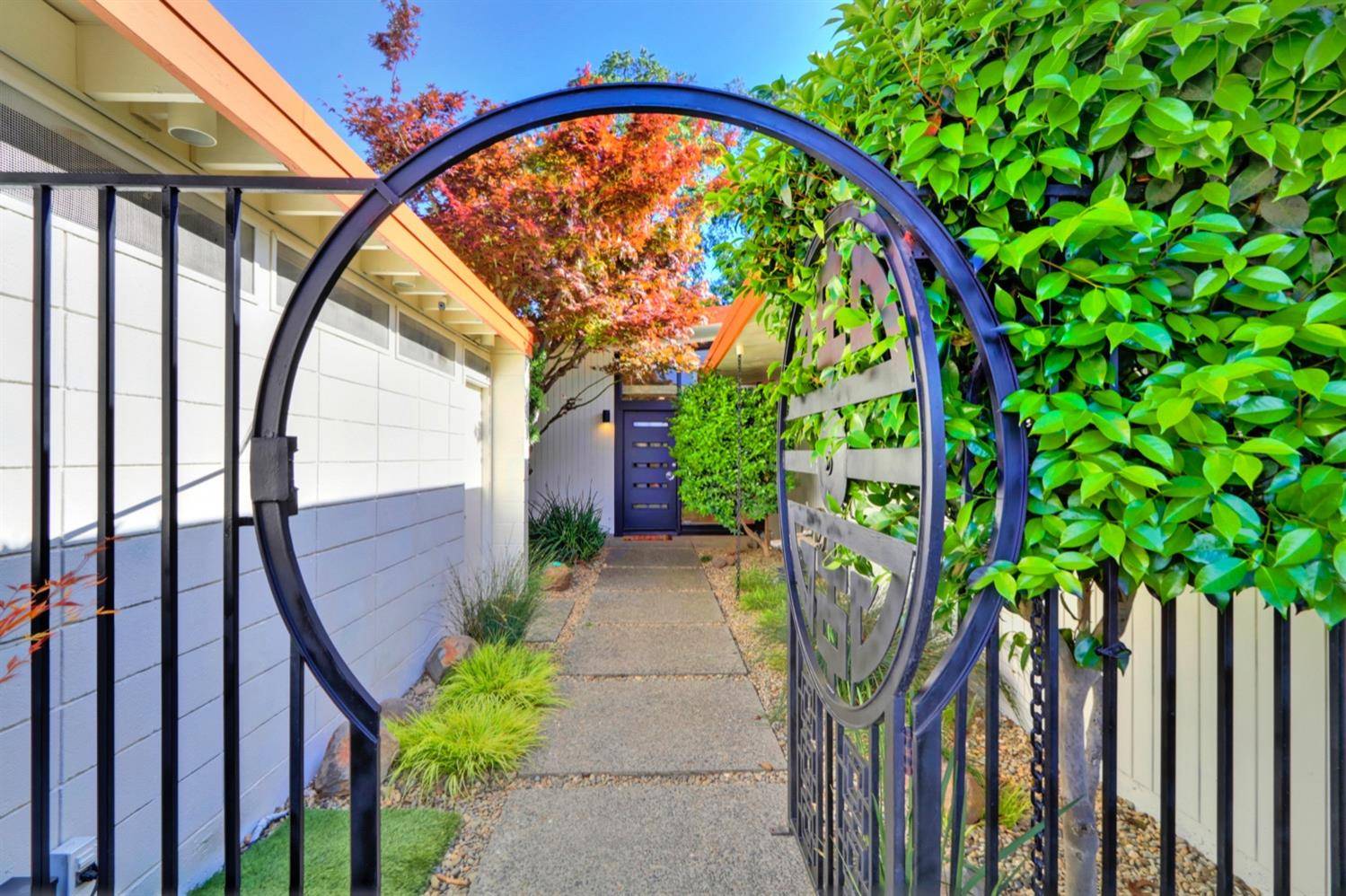 Sacramento, CA 95822,5991 Wymore WAY