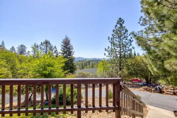 Hathaway Pines, CA 95233,5554 Campfire CT