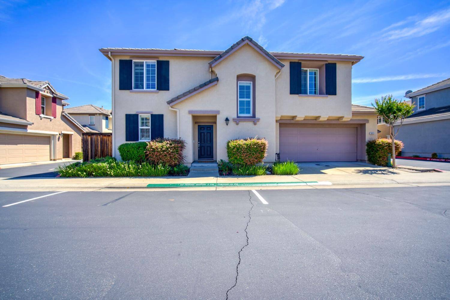 9053 Cortina CIR, Roseville, CA 95678
