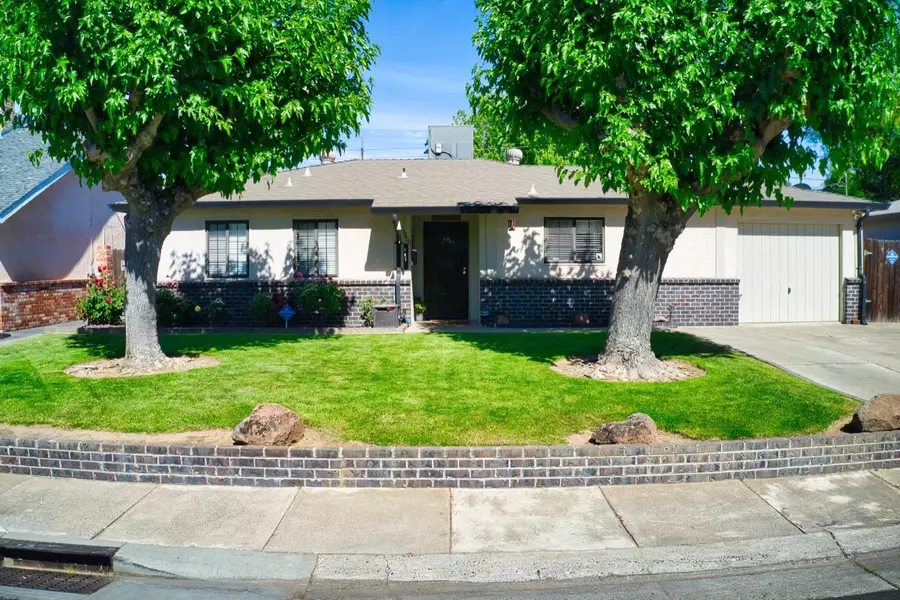 1400 Wyant Way, Sacramento, CA 95864