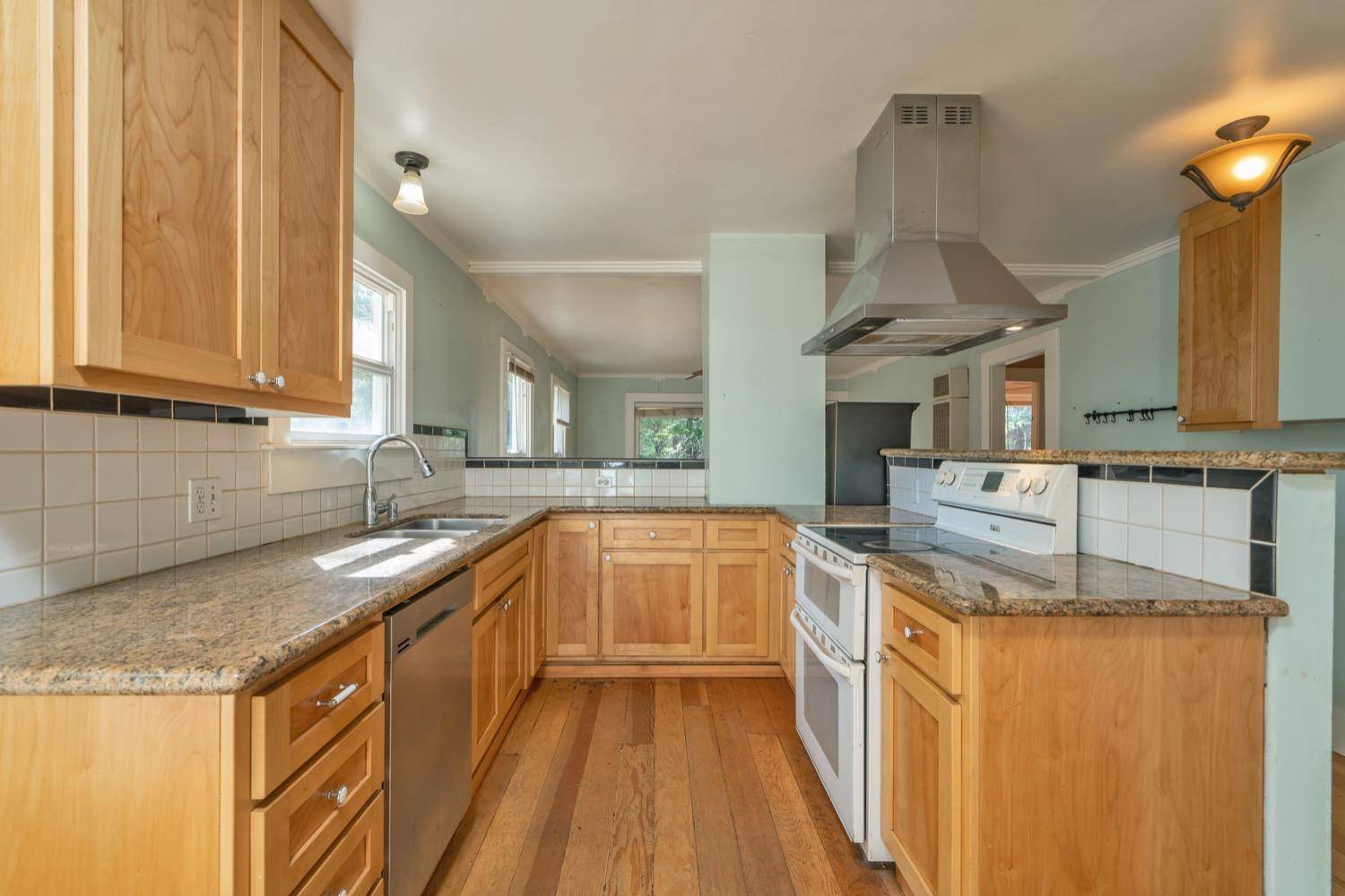 Camino, CA 95709,2880 Elmer ST