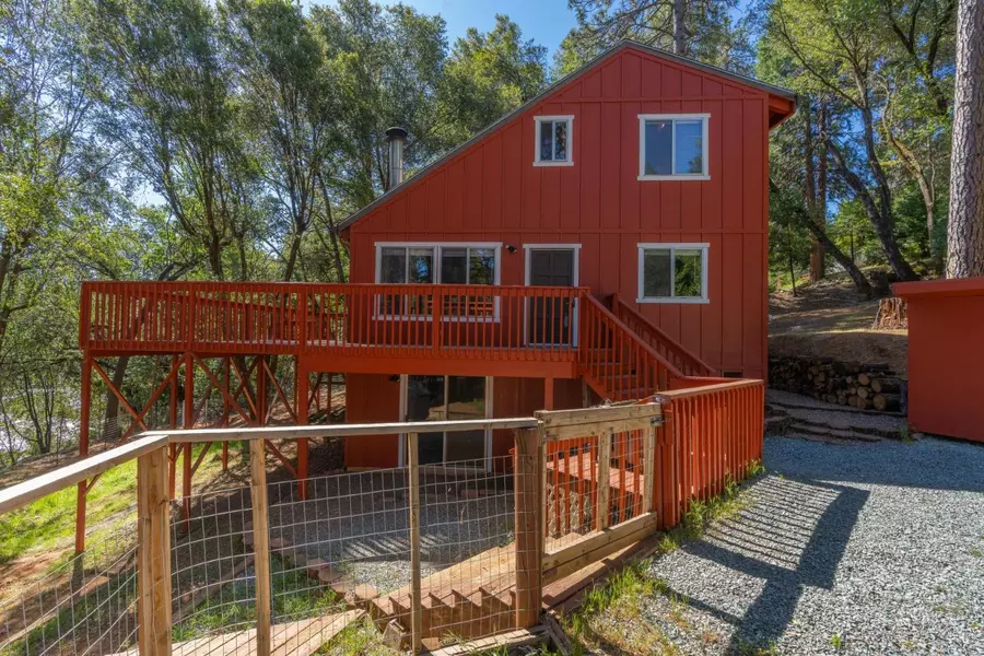 14036 Hilltop RD, Pine Grove, CA 95665