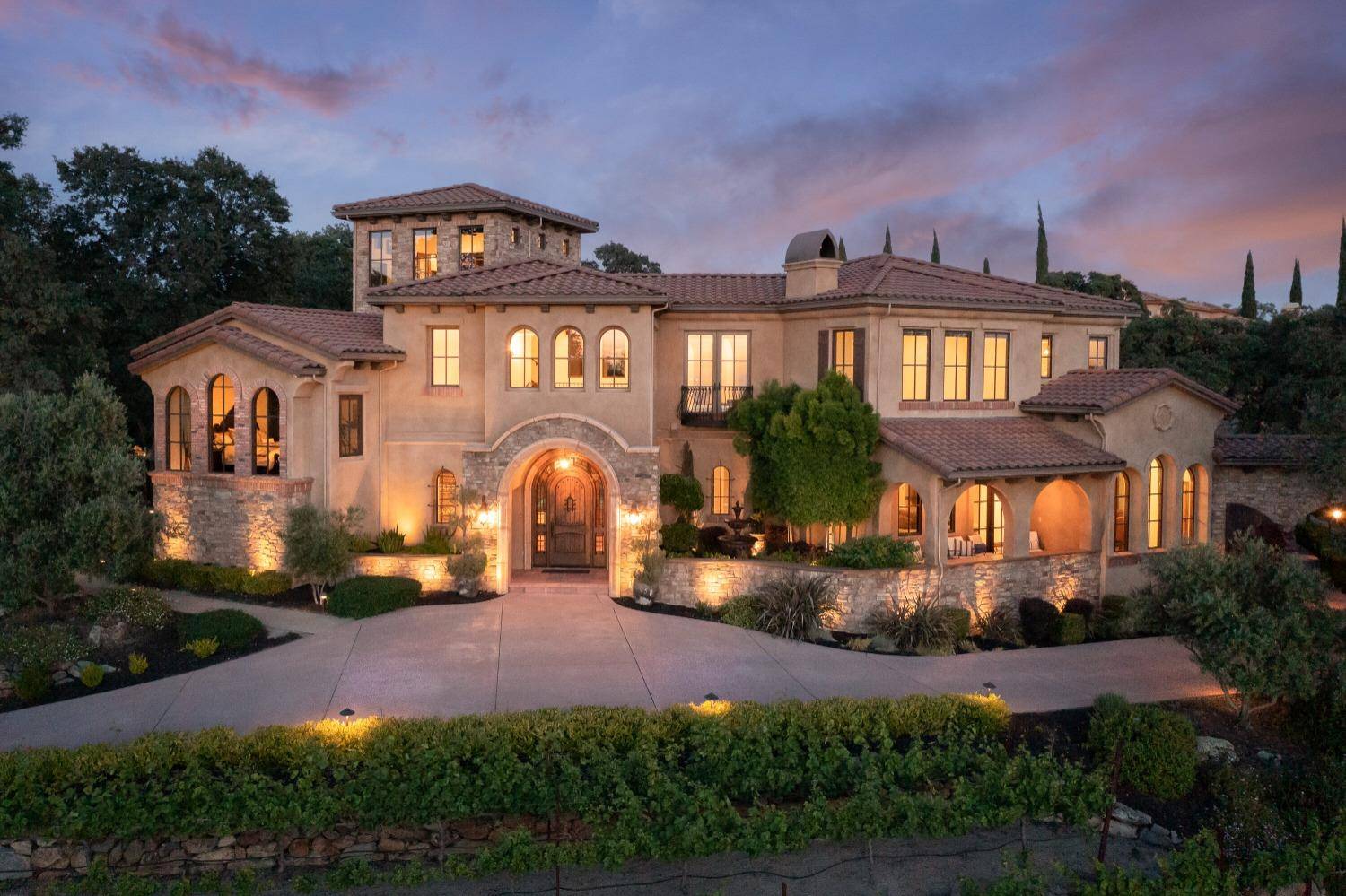 El Dorado Hills, CA 95762,70 Powers DR