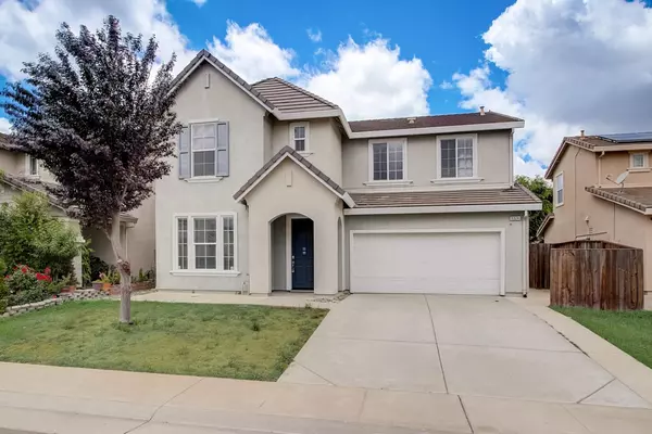 8324 Silver Moon WAY, Sacramento, CA 95829