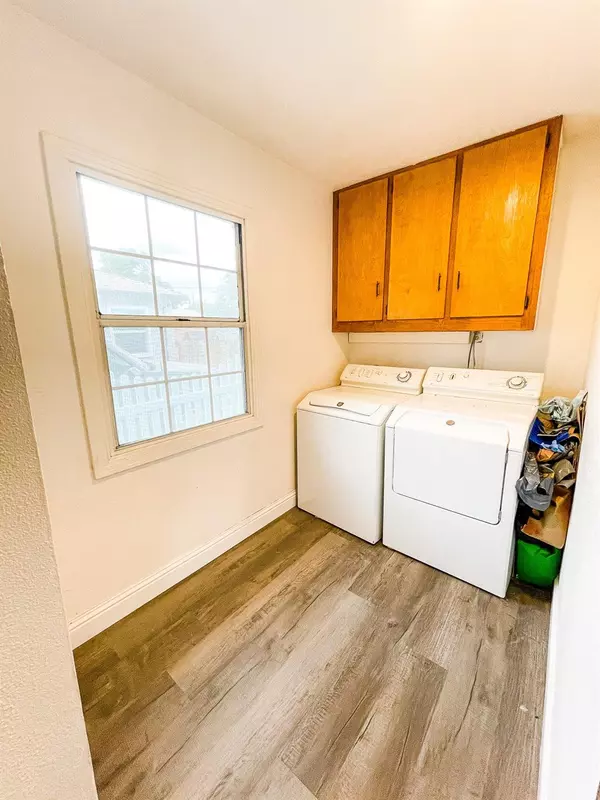 Modesto, CA 95350,1741 Idalou AVE