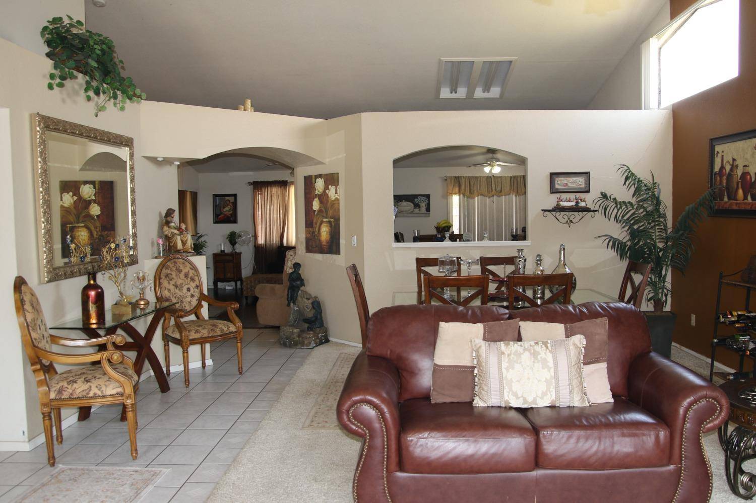 4129 Papillion LN, Stockton, CA 95206
